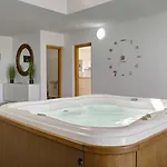 וילה Luxury Cindy קלטה דה פוסטה