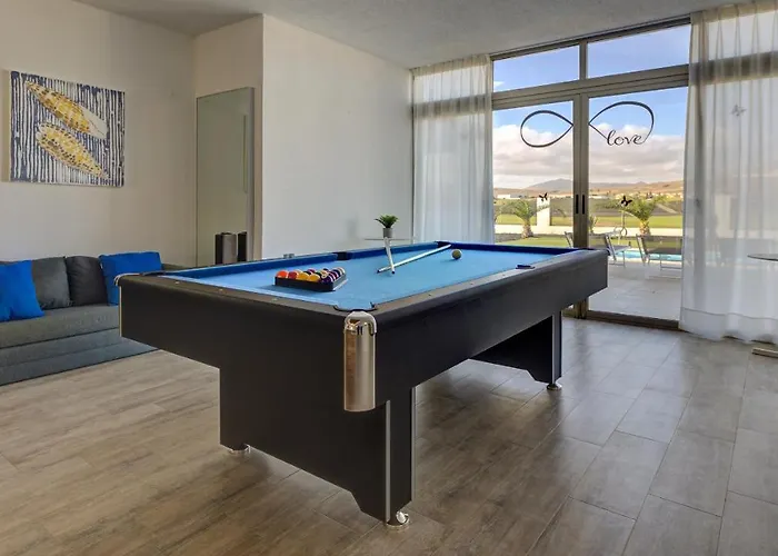 Luxury Cindy Villa